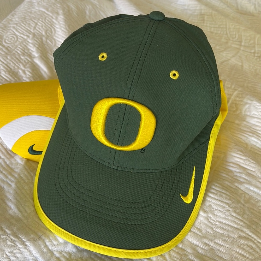 Nike Oregon Ducks baseball cap
